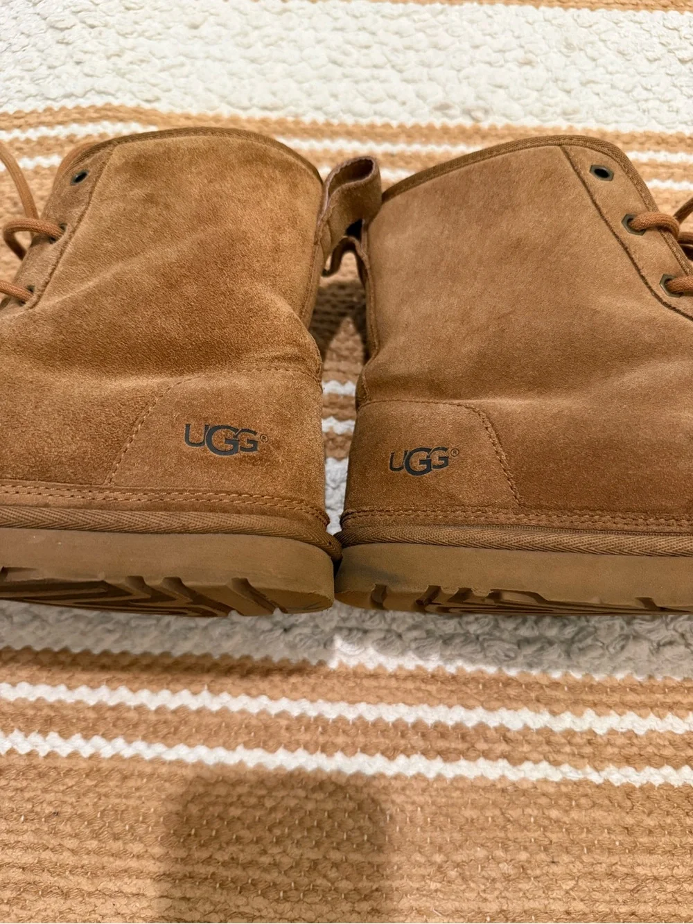 UGG plain suede